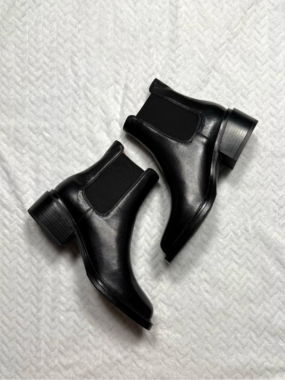 NORDSTROM Black Leather Chelsea Ankle Boots in Size 36